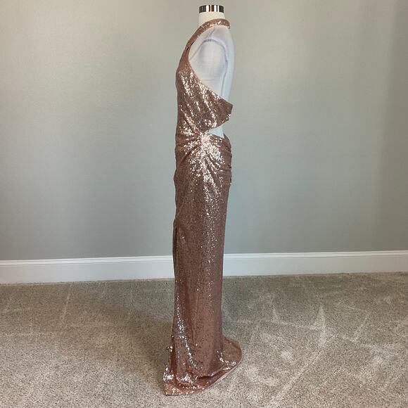 Rose Gold Sequined Backless Evening Gown Size 6 Cut Out Formal Dress by AQUA - Picture 6 of 12